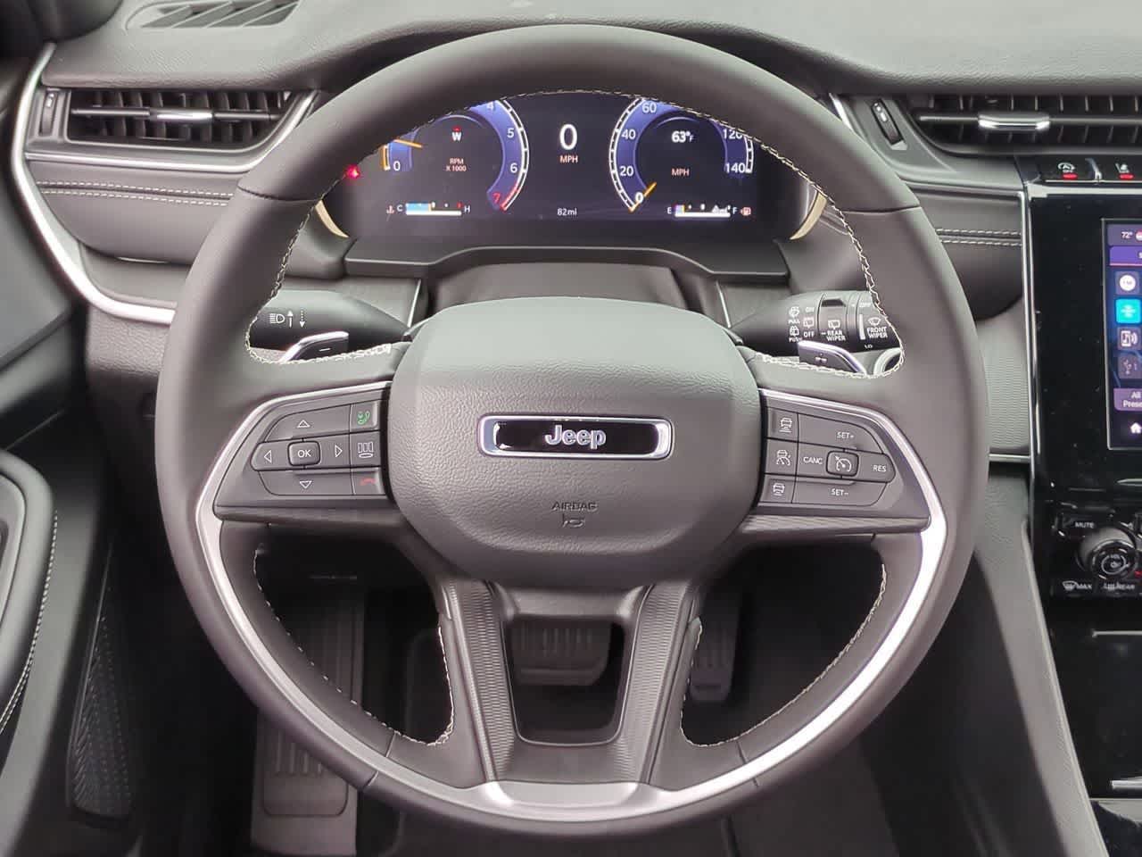 2025 Jeep Grand Cherokee GRAND CHEROKEE LAREDO X 4X4