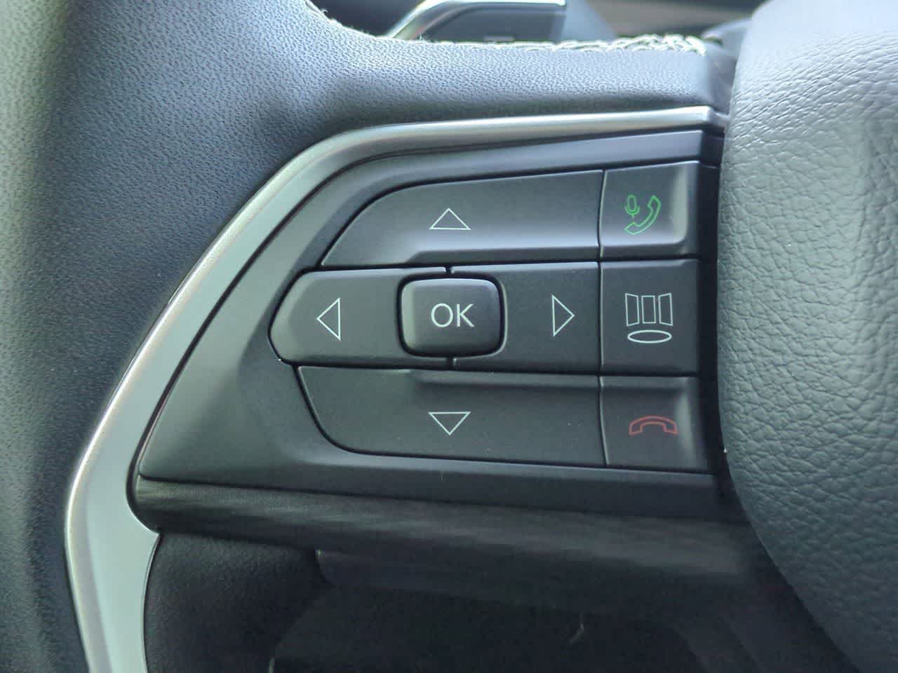 Jeep Grand Cherokee 2026 GRAND CHEROKEE LAREDO X 4X4