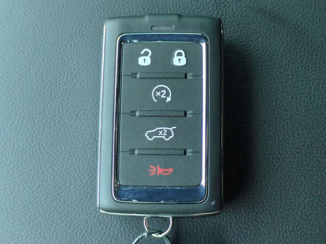 Jeep Grand Cherokee 2026 GRAND CHEROKEE LAREDO X 4X4