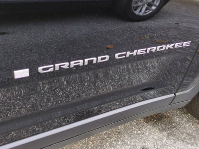 2025 Jeep Grand Cherokee GRAND CHEROKEE LAREDO X 4X4