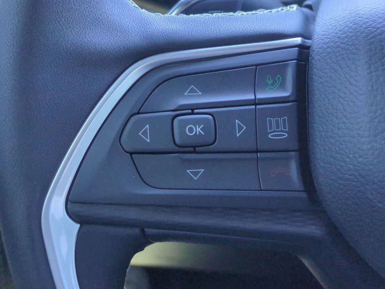 Jeep Grand Cherokee 2026 GRAND CHEROKEE LAREDO X 4X4