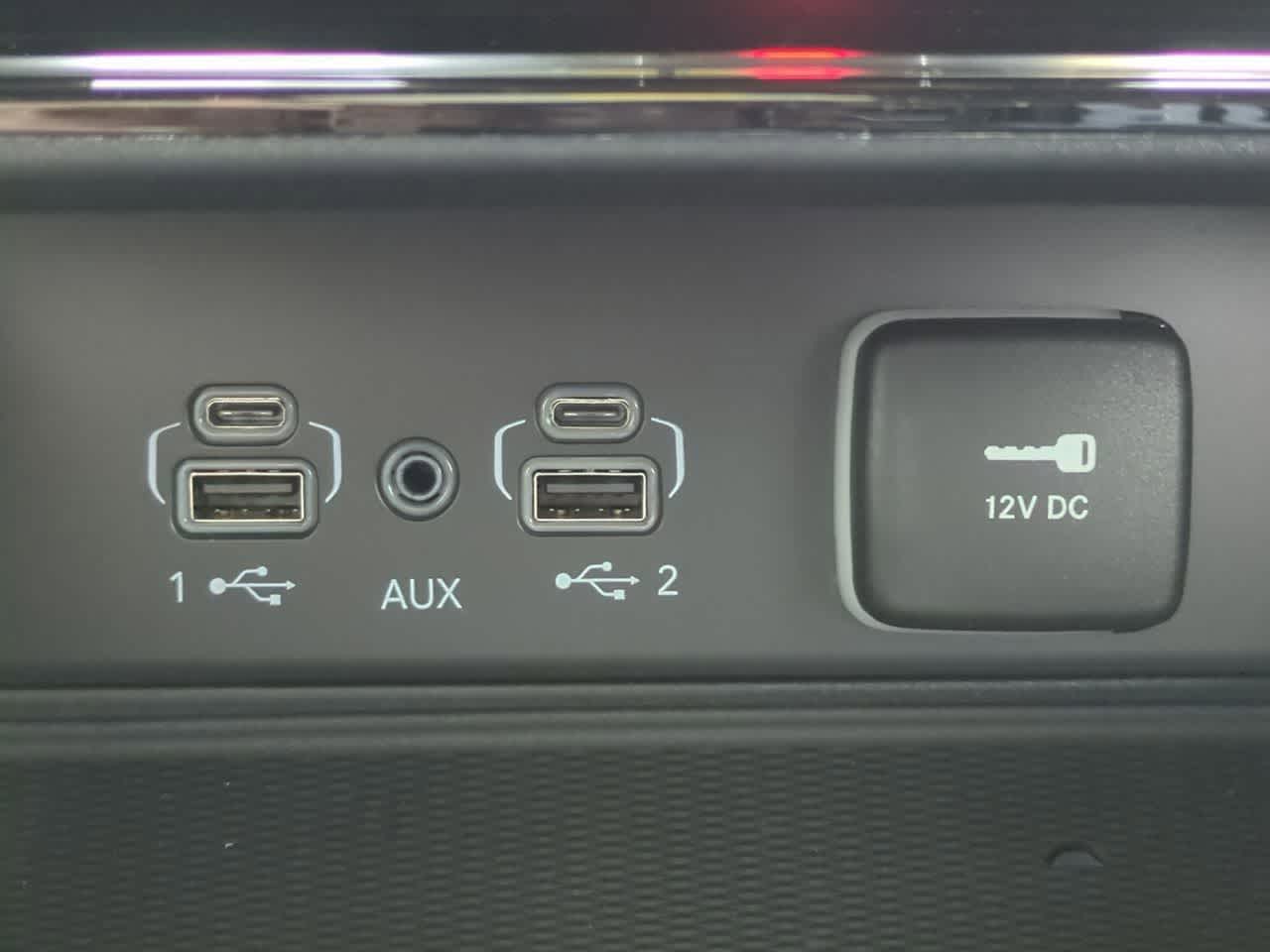 Jeep Grand Cherokee 2026 GRAND CHEROKEE LAREDO X 4X4