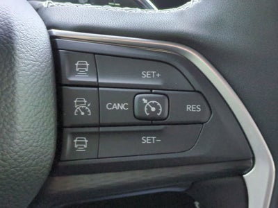 2025 Jeep Grand Cherokee GRAND CHEROKEE LAREDO X 4X4