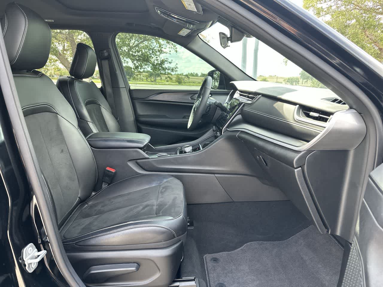 Jeep Grand Cherokee Altitude X 4x4 de 2025
