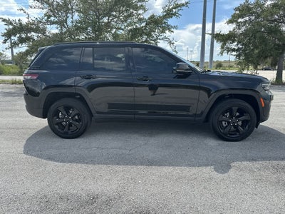 Jeep Grand Cherokee Altitude X 4x4 de 2025