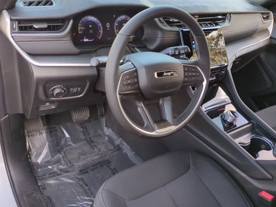 2025 Jeep Grand Cherokee GRAND CHEROKEE LAREDO X 4X4