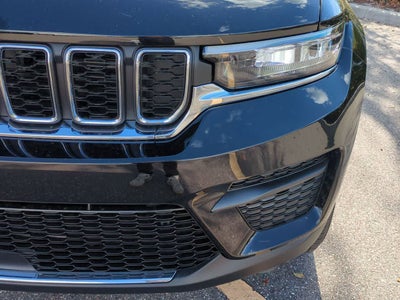 Jeep Grand Cherokee 2026 GRAND CHEROKEE LAREDO X 4X4