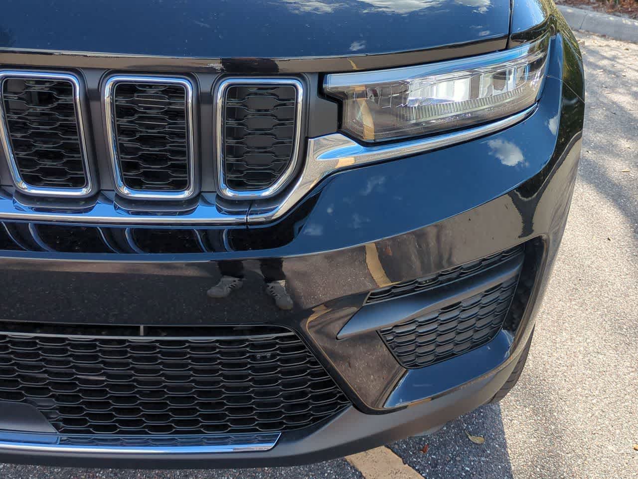 Jeep Grand Cherokee 2026 GRAND CHEROKEE LAREDO X 4X4