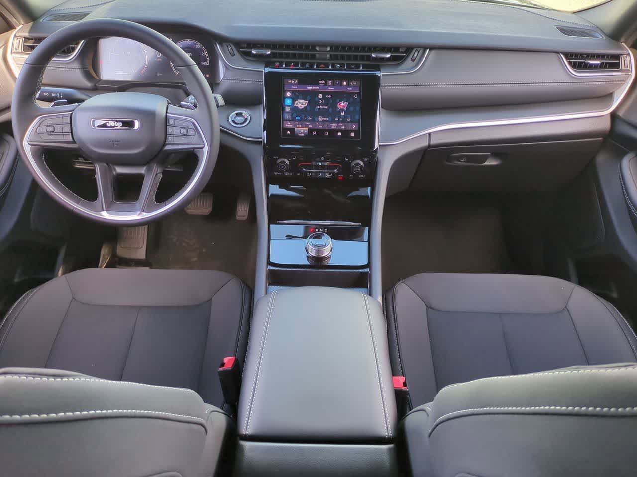 Jeep Grand Cherokee 2026 GRAND CHEROKEE LAREDO X 4X4