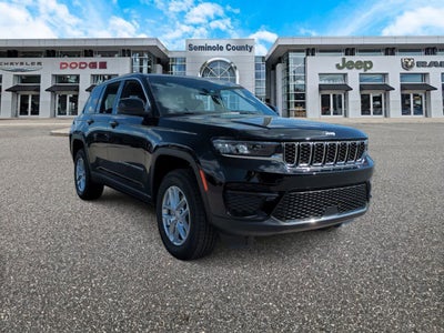 Jeep Grand Cherokee 2026 GRAND CHEROKEE LAREDO X 4X4