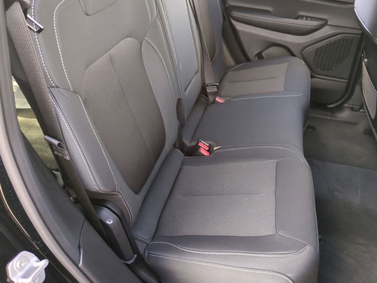 Jeep Grand Cherokee 2026 GRAND CHEROKEE LAREDO X 4X4