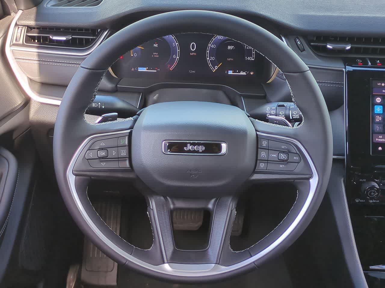 Jeep Grand Cherokee 2026 GRAND CHEROKEE LAREDO X 4X4