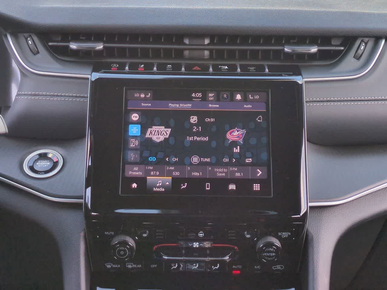 Jeep Grand Cherokee 2026 GRAND CHEROKEE LAREDO X 4X4