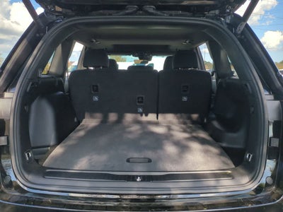 Jeep Grand Cherokee 2026 GRAND CHEROKEE LAREDO X 4X4