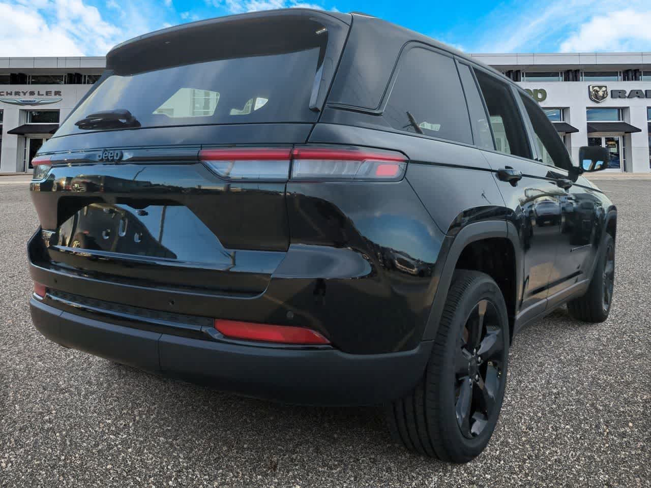 2025 Jeep Grand Cherokee GRAND CHEROKEE ALTITUDE X 4X4