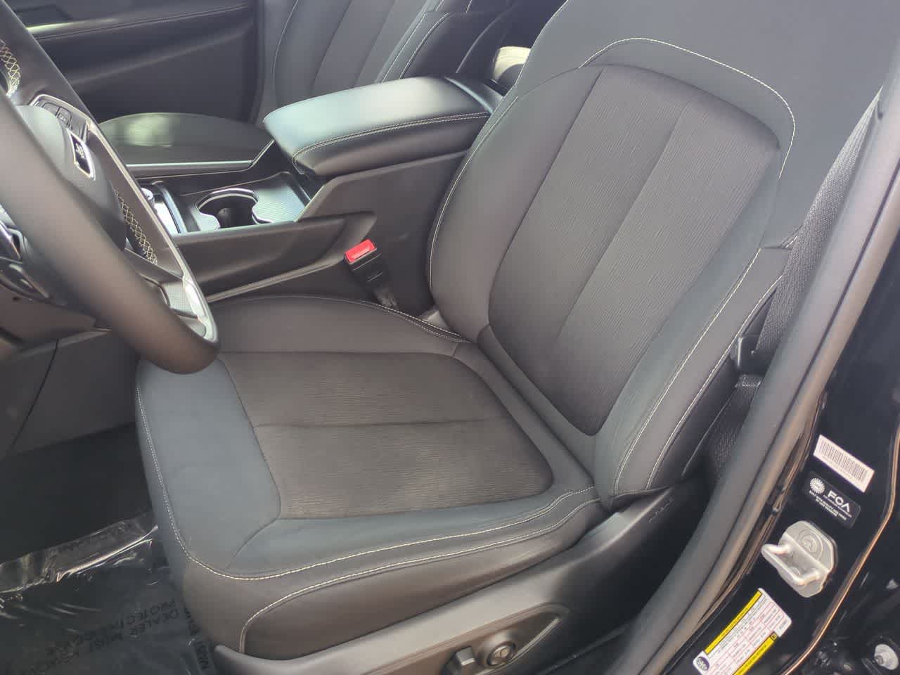 Jeep Grand Cherokee Laredo X 4x4 2024