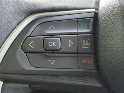 Jeep Grand Cherokee Laredo X 4x4 2024