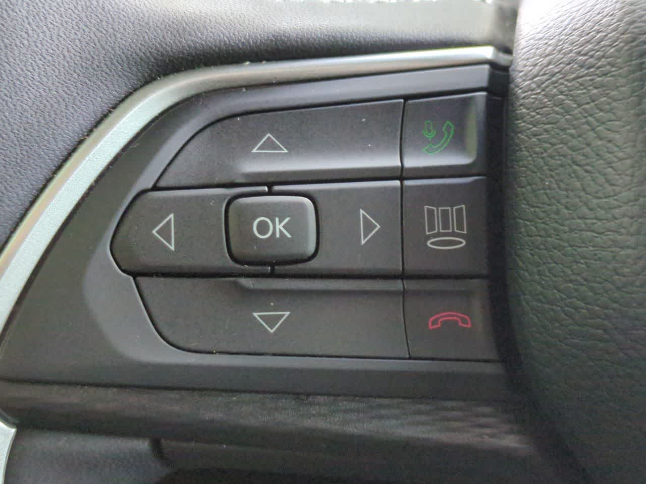 Jeep Grand Cherokee Laredo X 4x4 2024