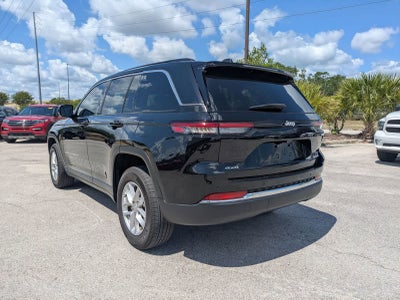Jeep Grand Cherokee Laredo X 4x4 2024
