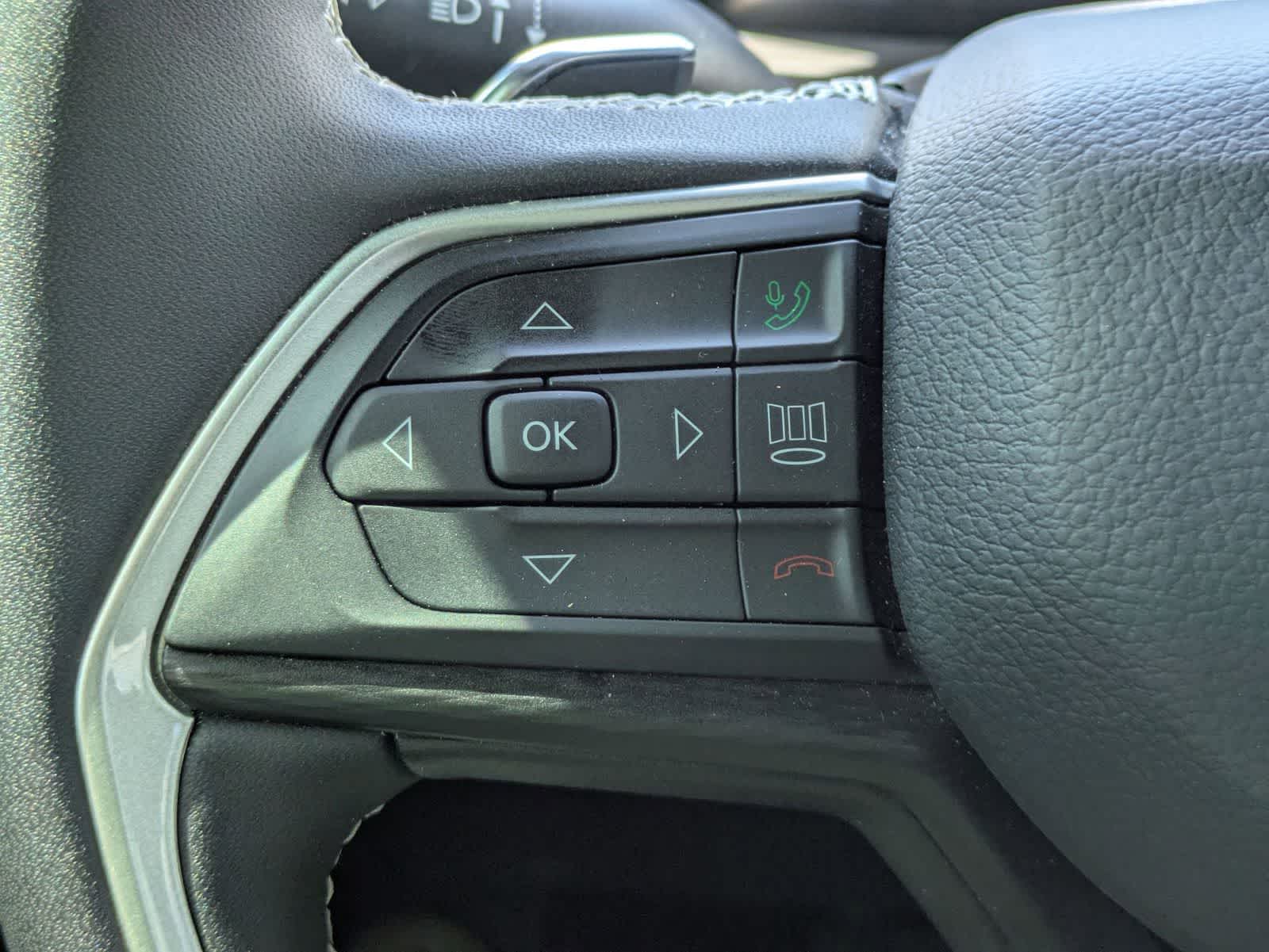 Jeep Grand Cherokee Laredo X 4x4 2024