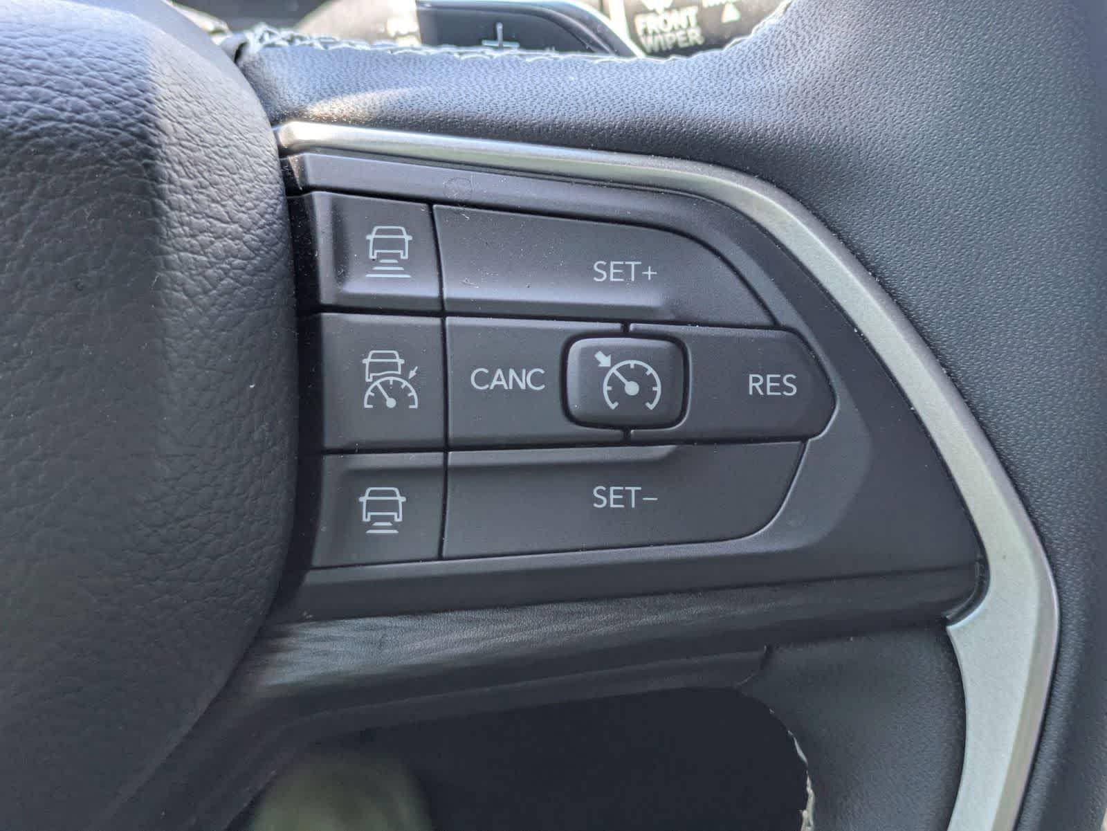 Jeep Grand Cherokee Laredo X 4x4 2024