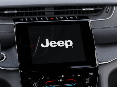 2025 Jeep Grand Cherokee GRAND CHEROKEE LAREDO 4X4