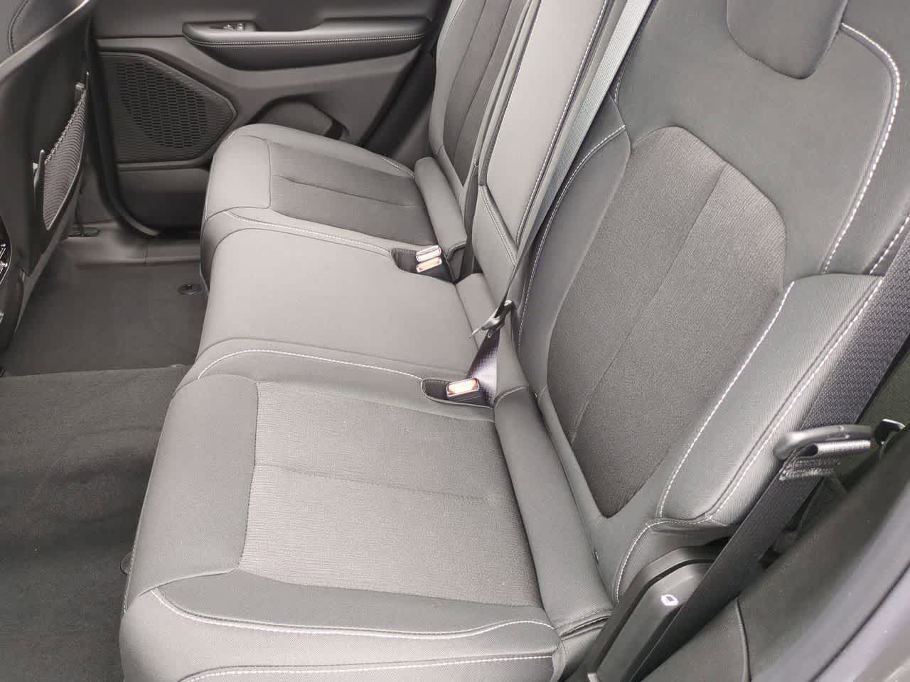 2025 Jeep Grand Cherokee GRAND CHEROKEE LAREDO 4X4