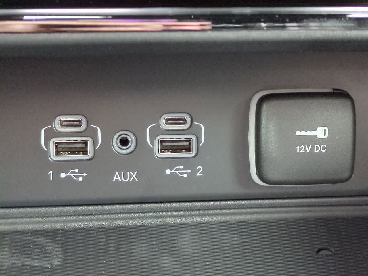 2025 Jeep Grand Cherokee GRAND CHEROKEE LAREDO 4X4