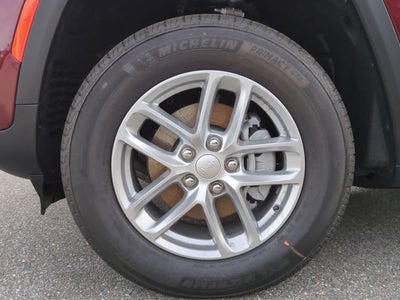 2025 Jeep Grand Cherokee GRAND CHEROKEE LAREDO X 4X4