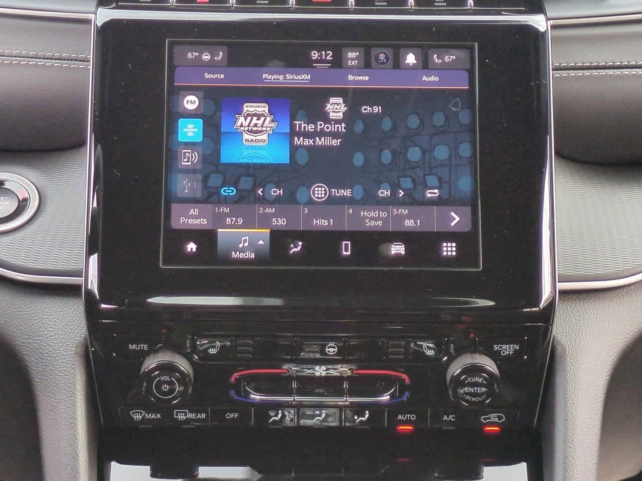 2025 Jeep Grand Cherokee GRAND CHEROKEE LAREDO X 4X4