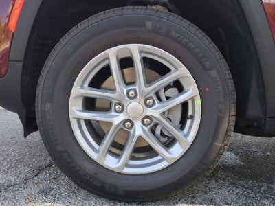 Jeep Grand Cherokee 2026 GRAND CHEROKEE LAREDO X 4X4