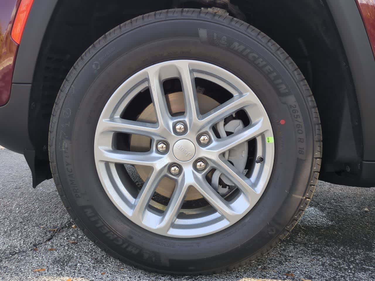 Jeep Grand Cherokee 2026 GRAND CHEROKEE LAREDO X 4X4