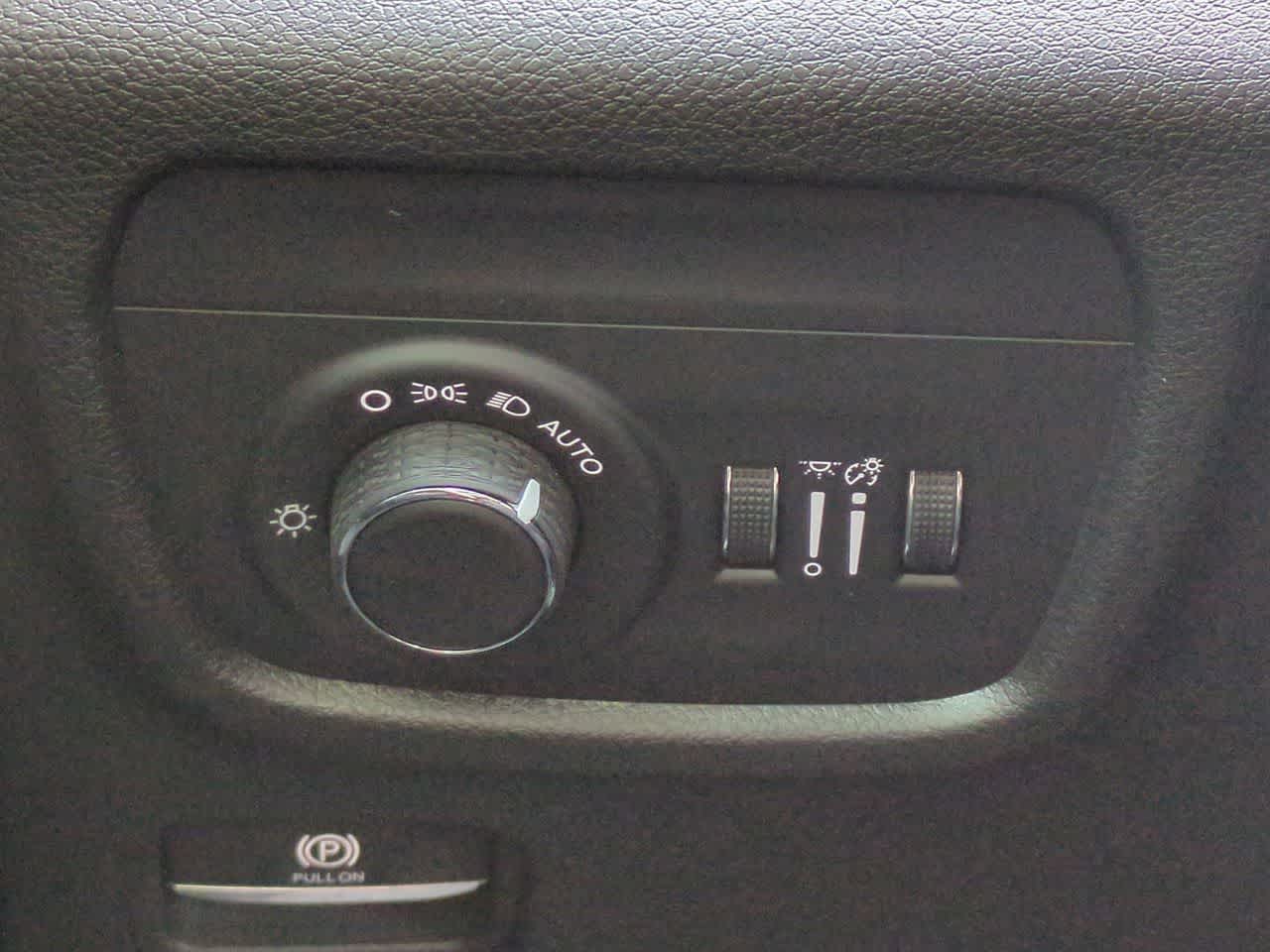 Jeep Grand Cherokee 2026 GRAND CHEROKEE LAREDO X 4X4