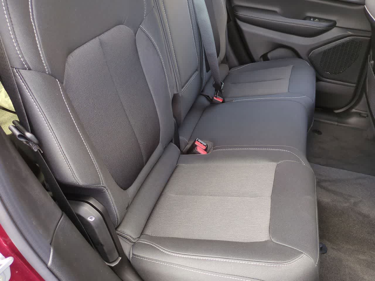 Jeep Grand Cherokee 2026 GRAND CHEROKEE LAREDO X 4X4