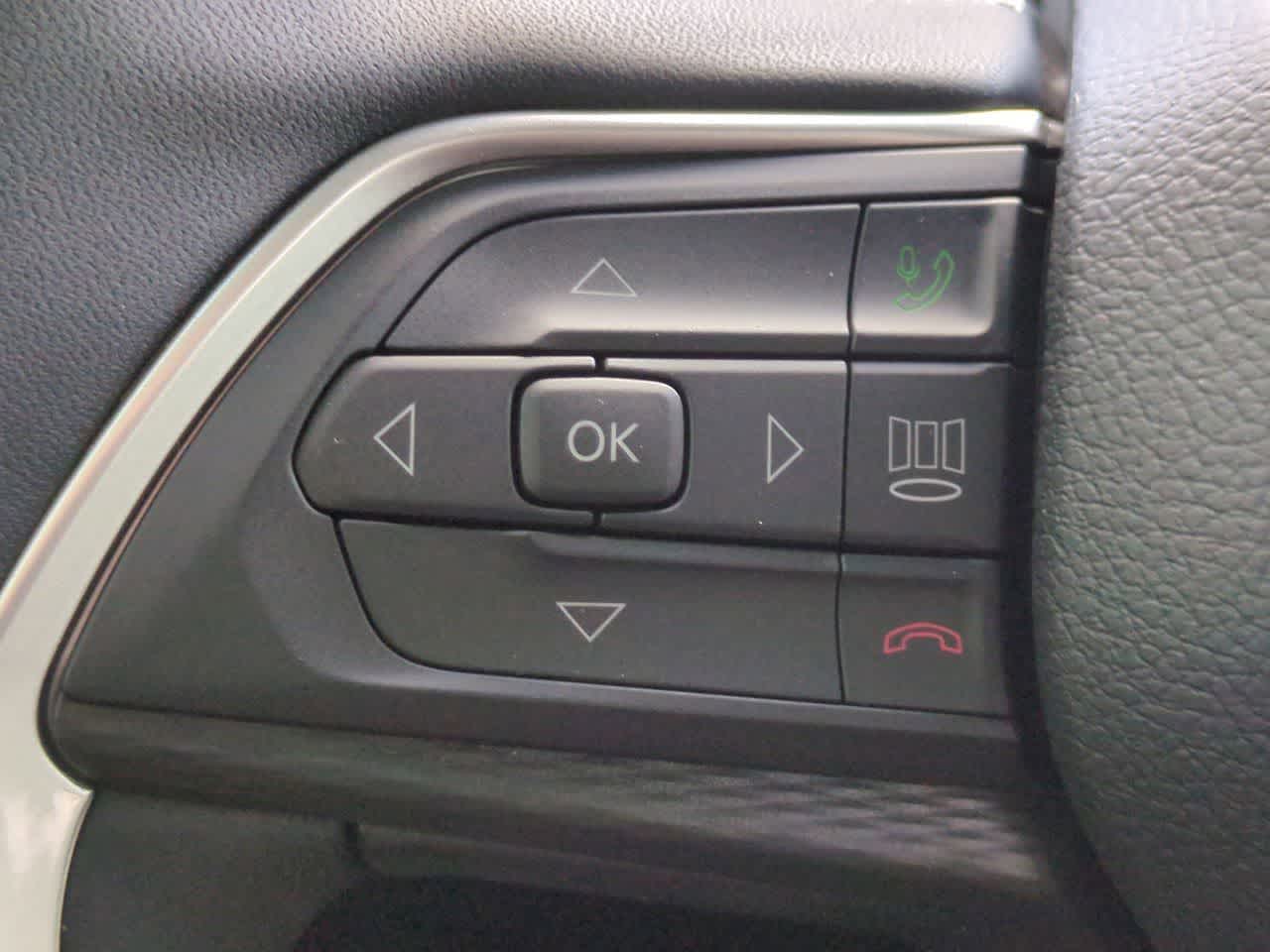 Jeep Grand Cherokee 2026 GRAND CHEROKEE LAREDO X 4X4