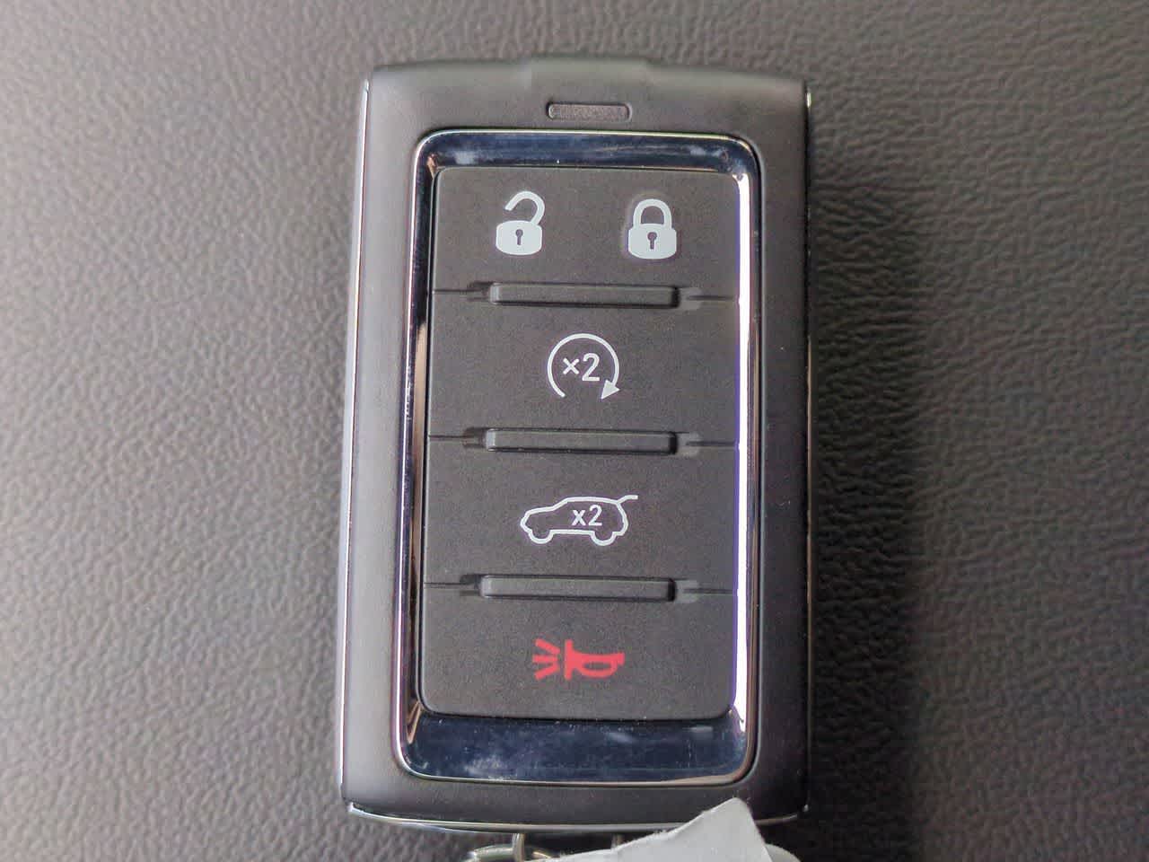 Jeep Grand Cherokee 2026 GRAND CHEROKEE LAREDO X 4X4