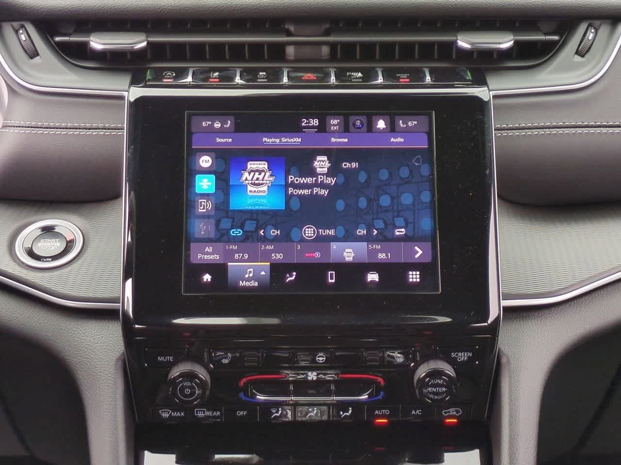 2025 Jeep Grand Cherokee GRAND CHEROKEE LAREDO 4X4