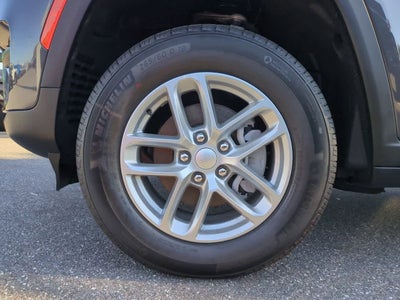 2025 Jeep Grand Cherokee GRAND CHEROKEE LAREDO X 4X4