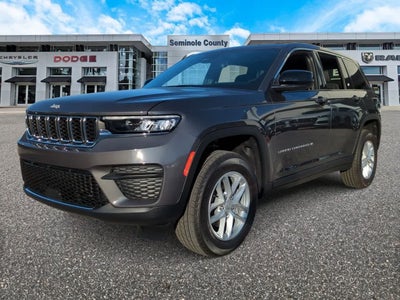 2025 Jeep Grand Cherokee GRAND CHEROKEE LAREDO X 4X4