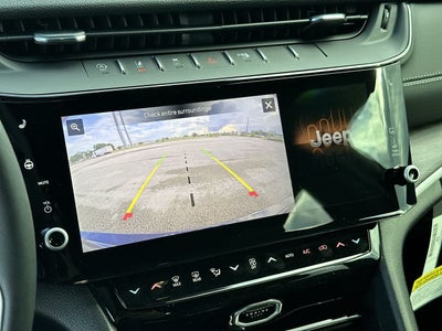 Jeep Grand Cherokee 2027 GRAND CHEROKEE LAREDO ALTITUDE 4X4