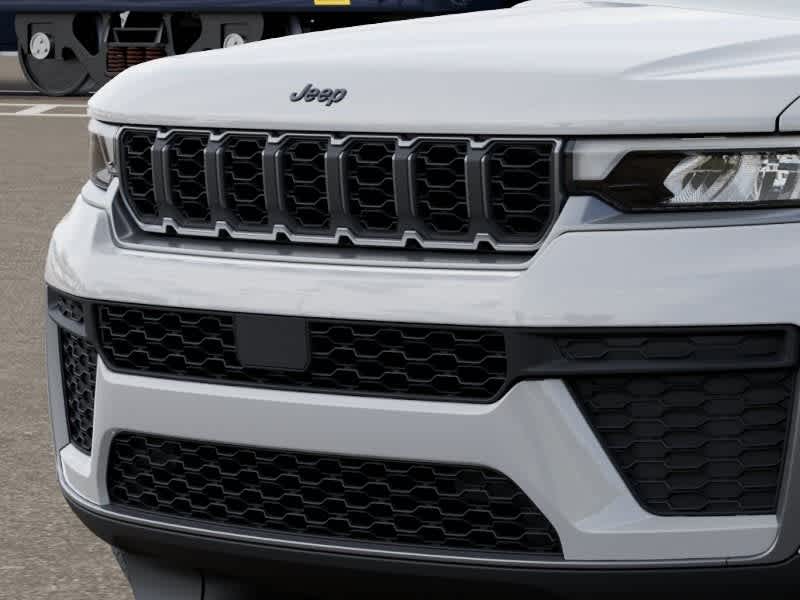 Jeep Grand Cherokee 2026 GRAND CHEROKEE LAREDO ALTITUDE 4X4