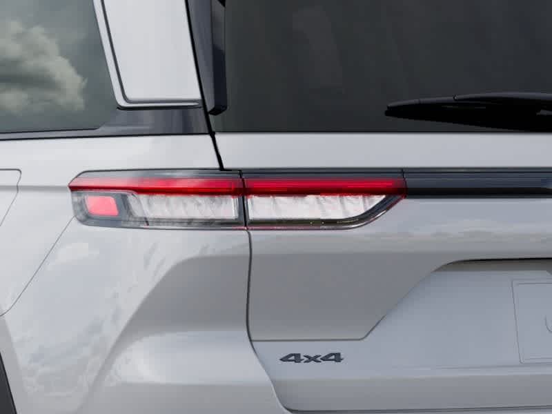 Jeep Grand Cherokee 2026 GRAND CHEROKEE LAREDO ALTITUDE 4X4