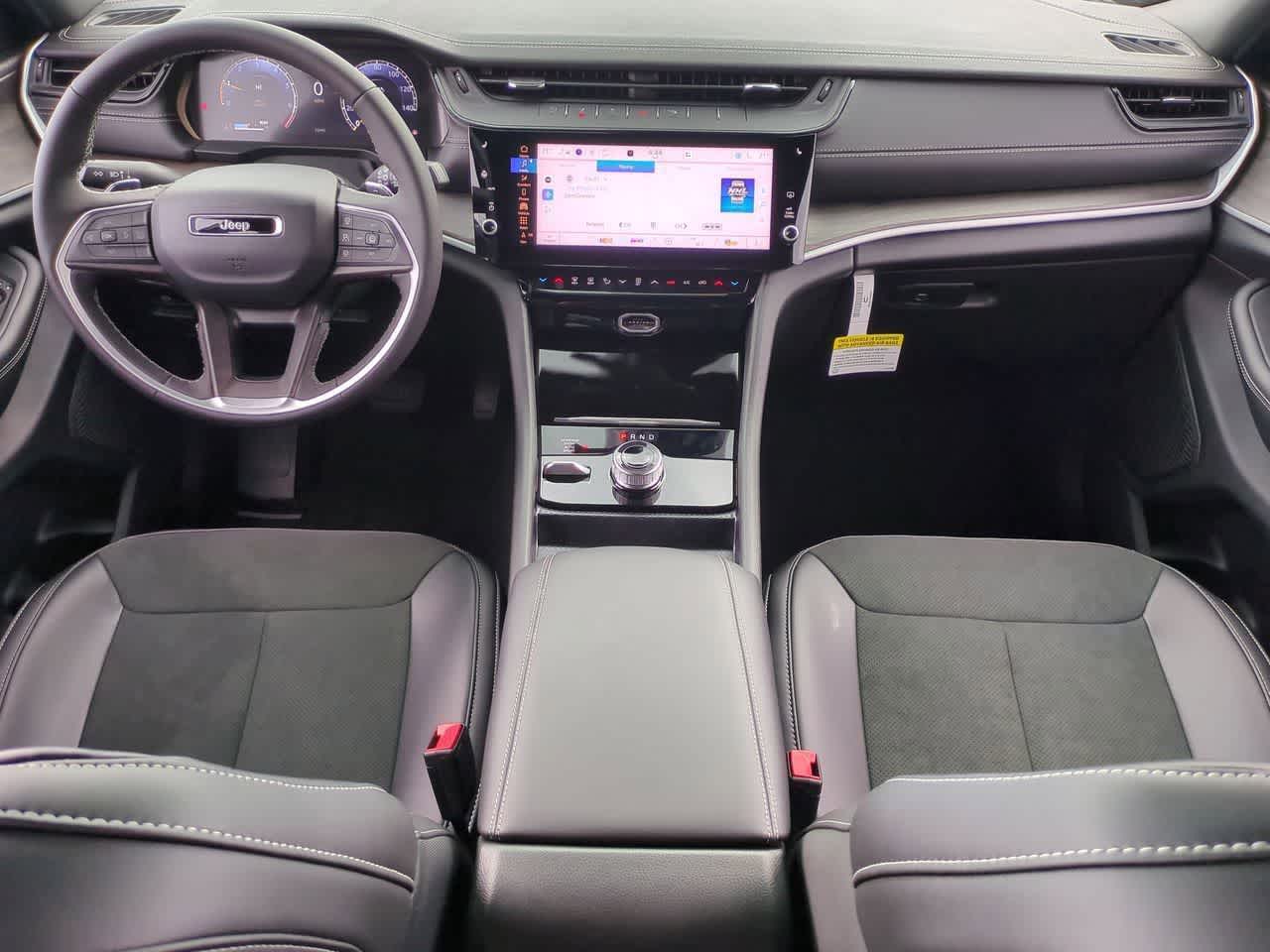 Jeep Grand Cherokee 2026 GRAND CHEROKEE LAREDO ALTITUDE 4X4