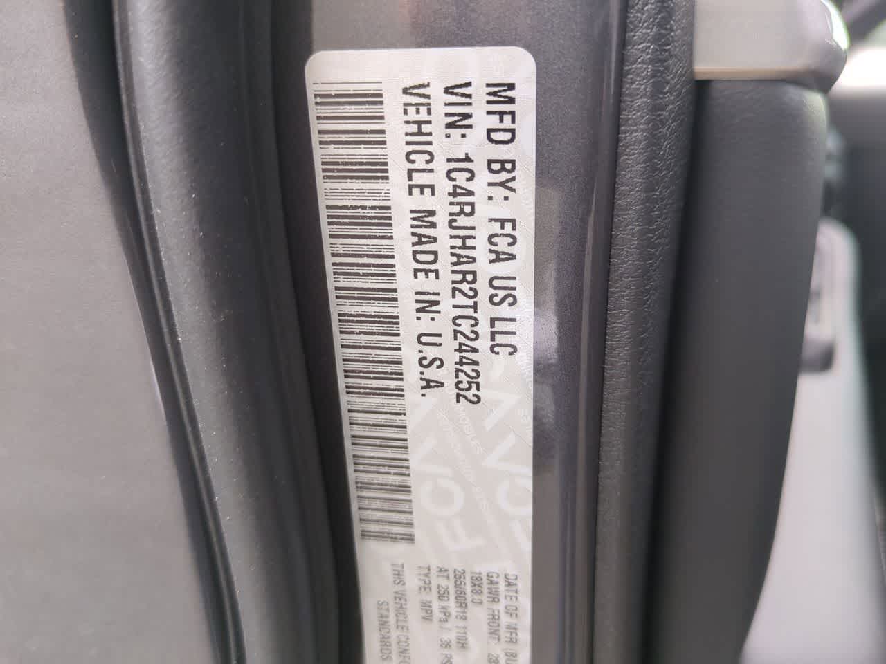 Jeep Grand Cherokee 2026 GRAND CHEROKEE LAREDO ALTITUDE 4X4