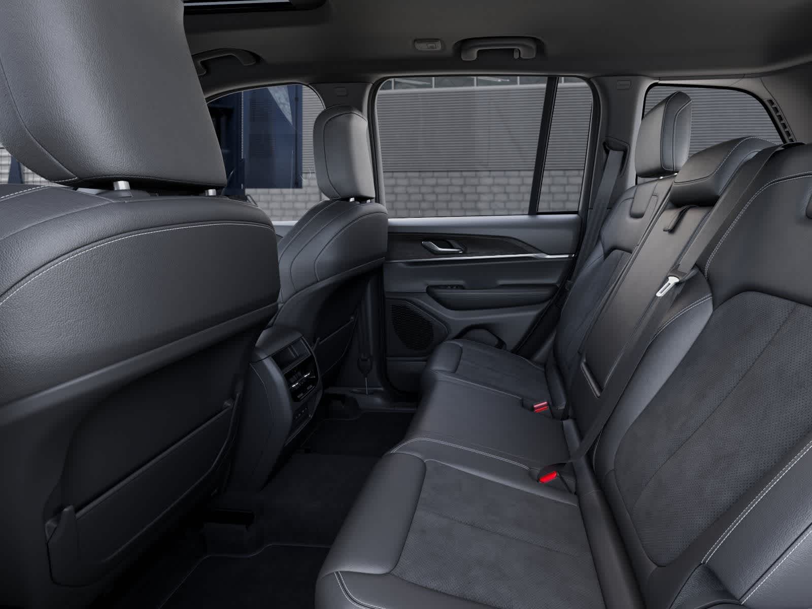Jeep Grand Cherokee 2026 GRAND CHEROKEE LAREDO ALTITUDE 4X4