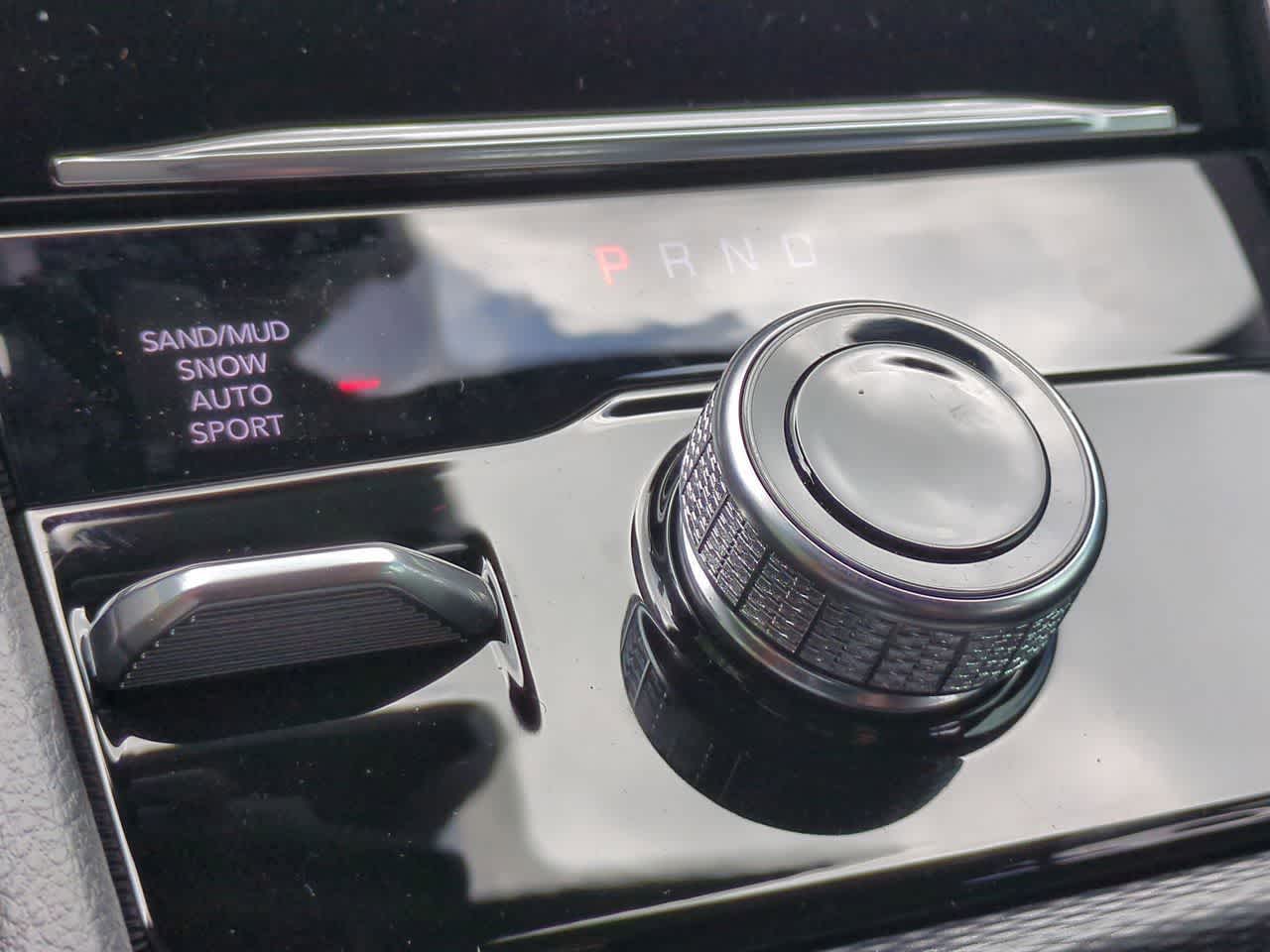 Jeep Grand Cherokee 2026 GRAND CHEROKEE LAREDO ALTITUDE 4X4