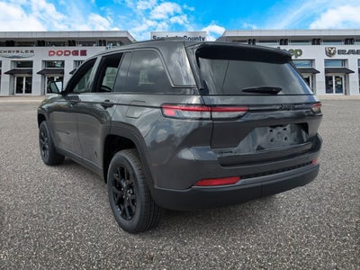 Jeep Grand Cherokee 2026 GRAND CHEROKEE LAREDO ALTITUDE 4X4