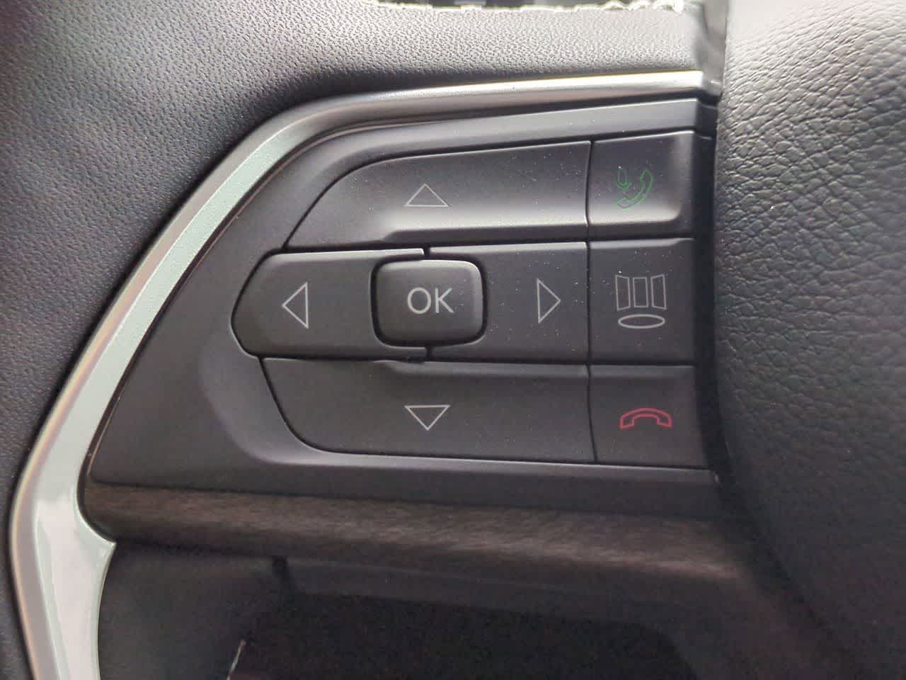 Jeep Grand Cherokee 2026 GRAND CHEROKEE LAREDO ALTITUDE 4X4