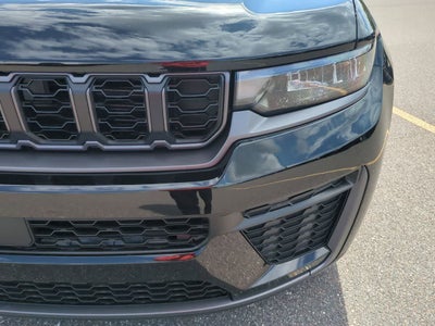 Jeep Grand Cherokee 2026 GRAND CHEROKEE LAREDO ALTITUDE 4X4