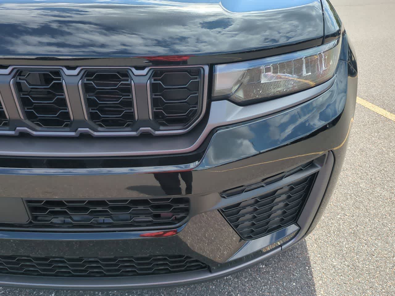 Jeep Grand Cherokee 2026 GRAND CHEROKEE LAREDO ALTITUDE 4X4